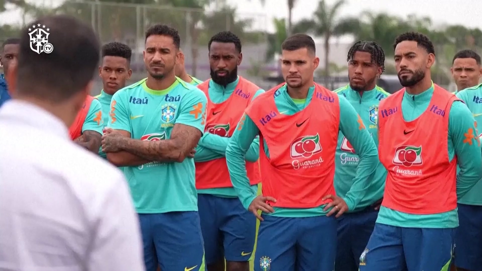 'Video thumbnail for FILE: Manchester United sign Brazil forward Matheus Cunha'