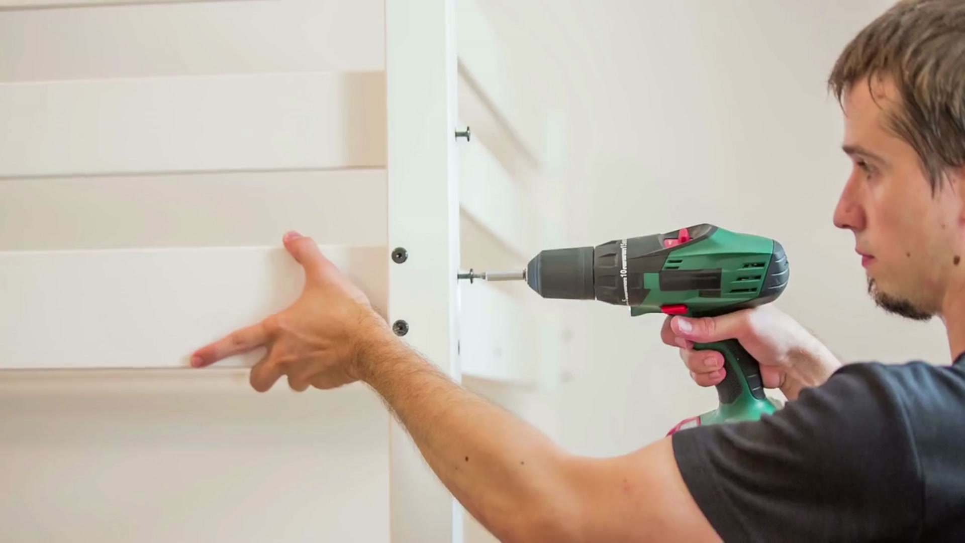 Video thumbnail for Custom Headboard DIY
