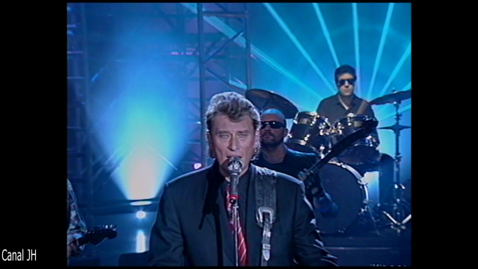 Video thumbnail for Johnny Hallyday - Dans un an, un jour - 1992