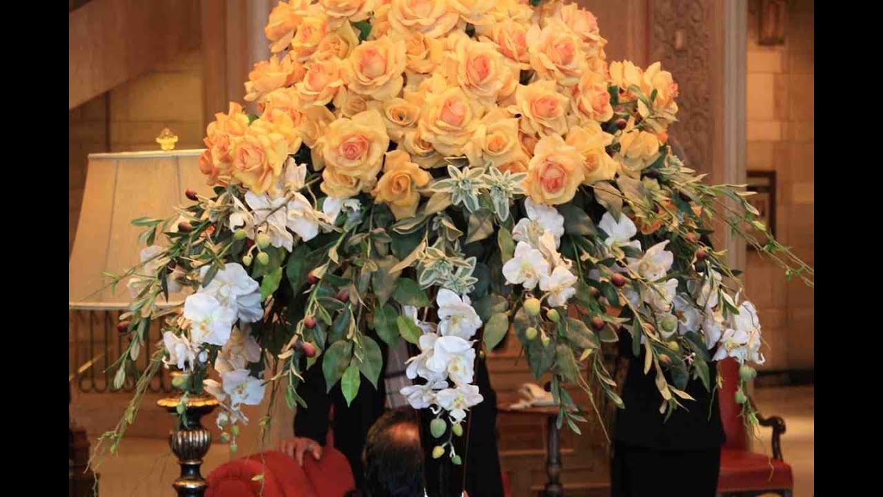 'Video thumbnail for Fairmont Gold im Chateau Laurier - ein Hotel im Hotel'