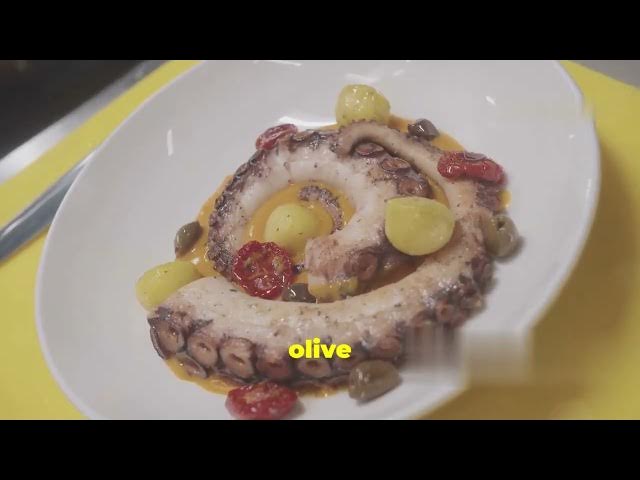 Video thumbnail for Top 4 unique seafood around the world