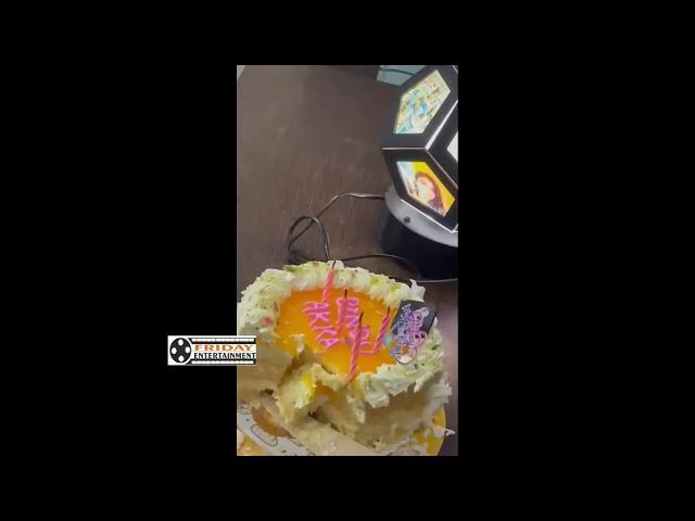 Video thumbnail for ఈ చైల్డ్ ఆర్టిస్ట్ తన కన్నతల్లి కి జన్మదిన శుభాకాంక్షలు ఎలా తెలిపాదో | నిజంగా తల్లి అంటే ఎంత ప్రేమో