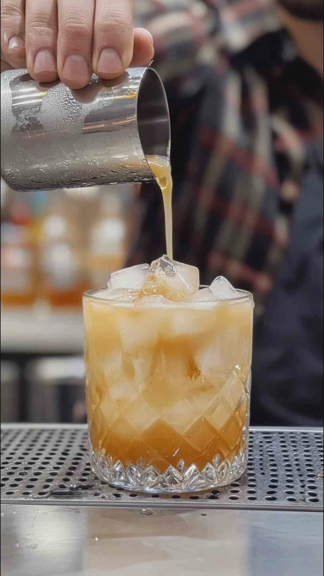 'Video thumbnail for The Crowd-Pleasing Amaretto Sour Recipe'