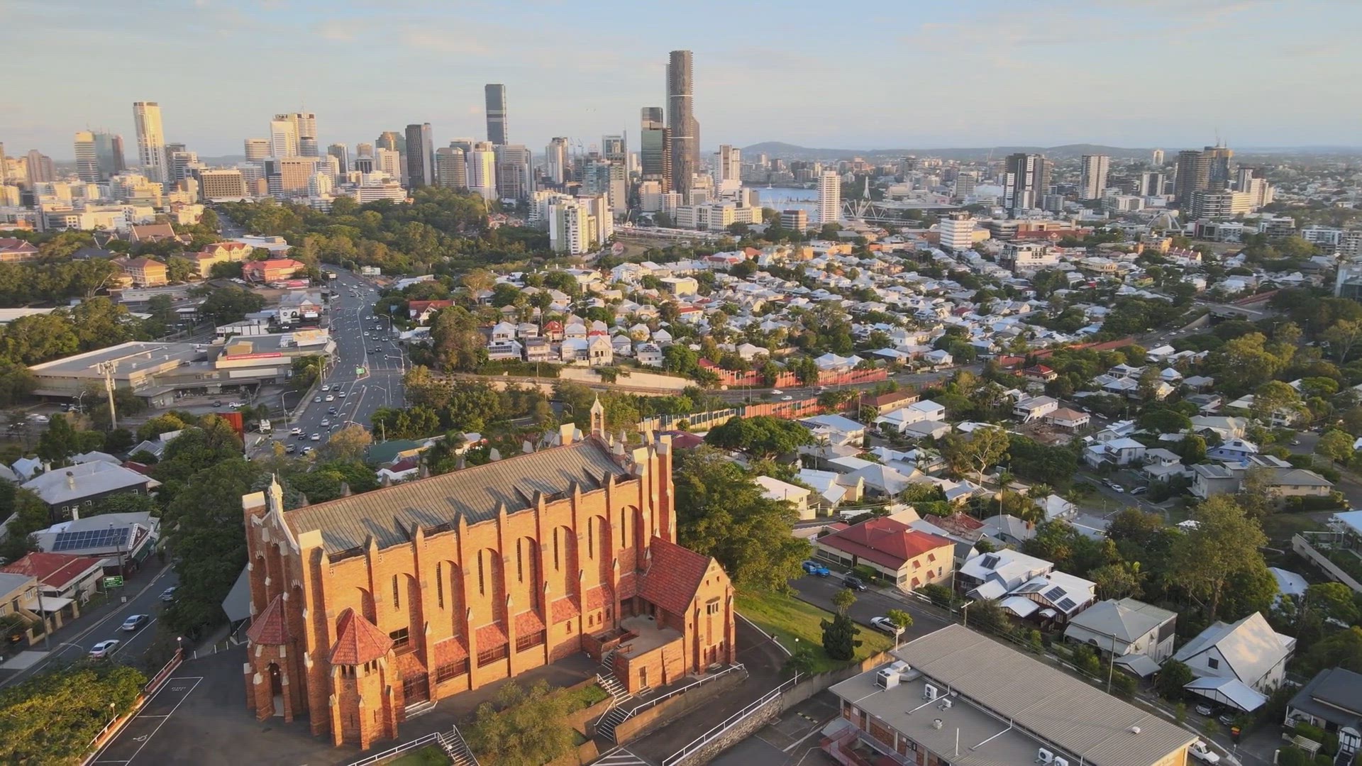 'Video thumbnail for Exploring Brisbane's Climate: Best Times to Visit'