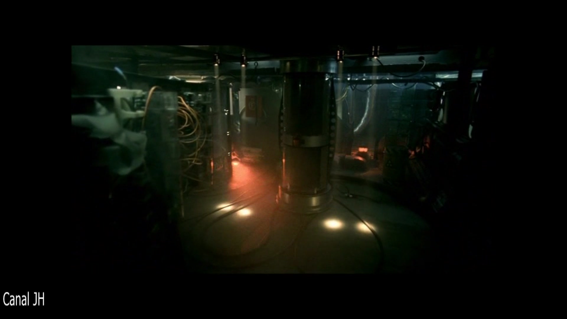Video thumbnail for Johnny Hallyday - Ne reviens pas - 2002
