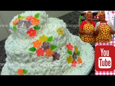 'Video thumbnail for BOLO DE CASAMENTO E FESTAS SIMPLES COM RECHEIO DE ABACAXI E BEIJINHO DE COCO'