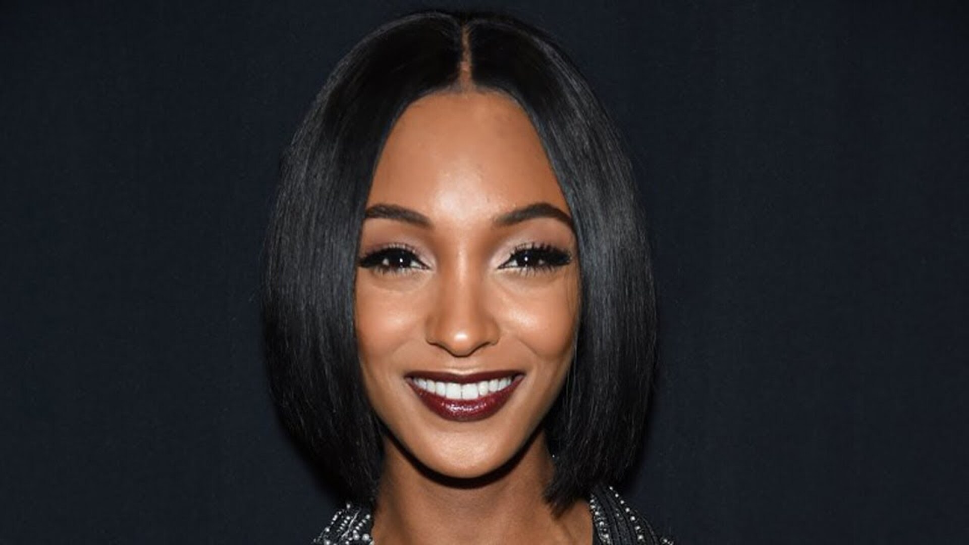 video of: The Best Hairstyles For Your Face Shape