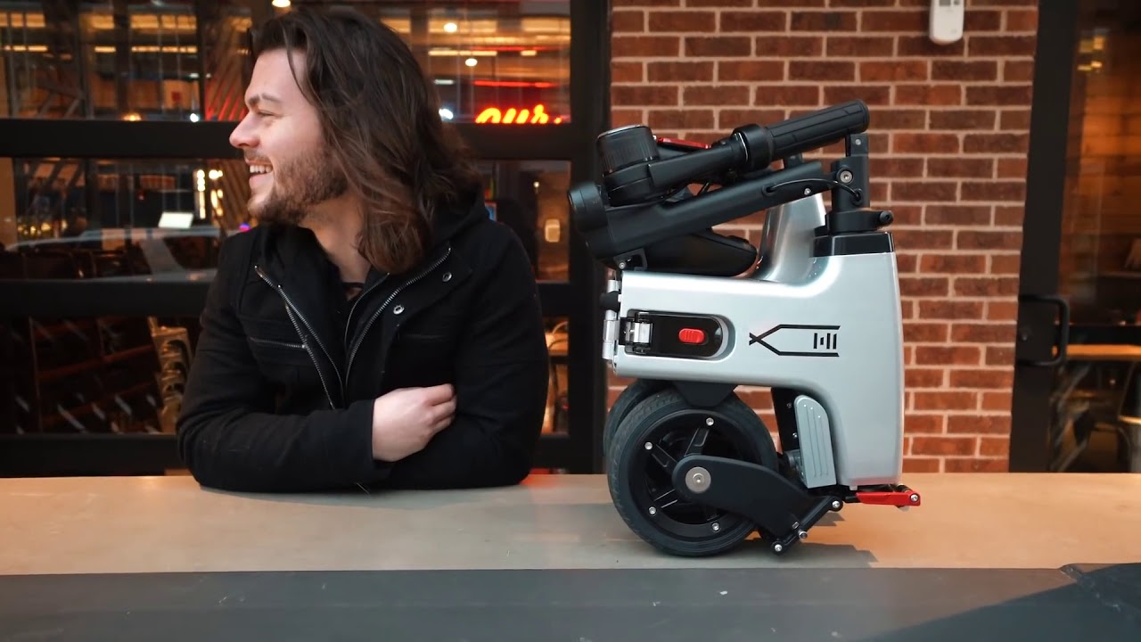 Video thumbnail for HIMO super-foldable electric scooter, the HIMO Electric Bike H1