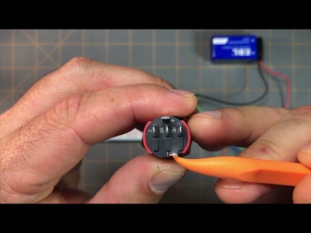 'Video thumbnail for Electromechanical Switch Types: Push-Button Switch - SPDT'