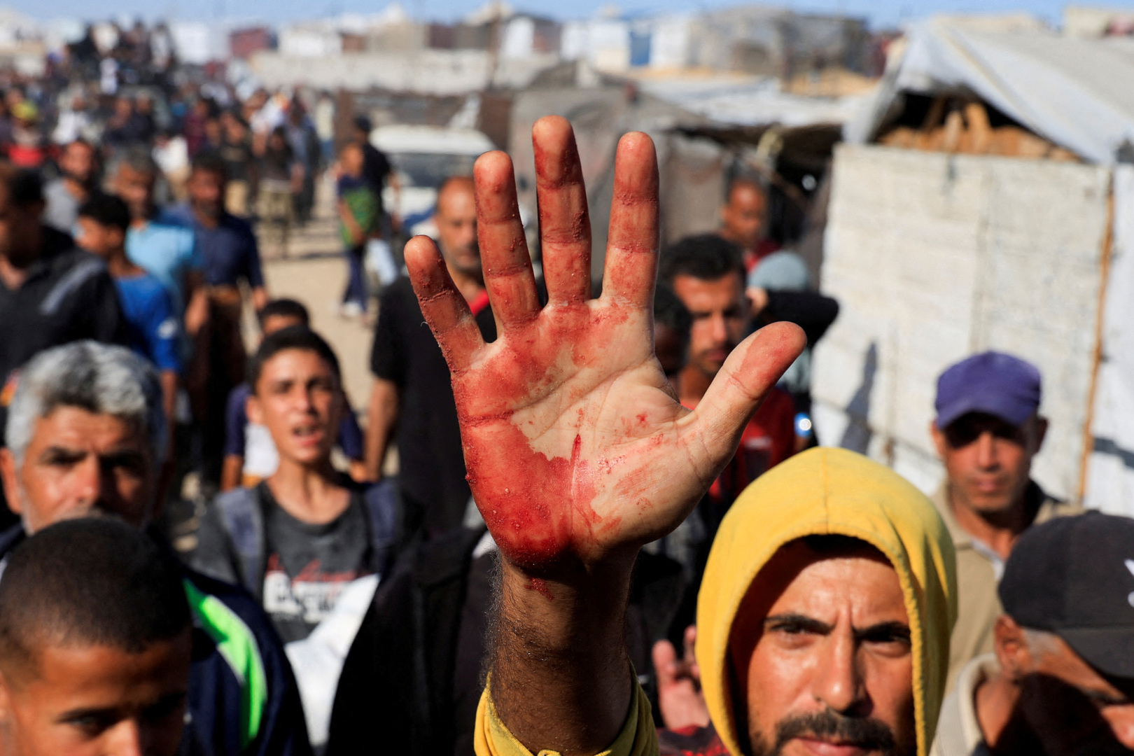 'Video thumbnail for Soldiers admit Israeli army is targeting unarmed Palestinian aid seekers'
