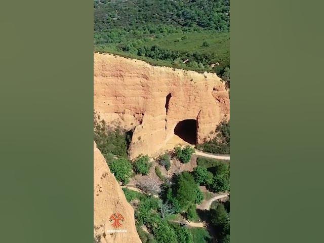 Video thumbnail for Las Médulas #shorts #drone #naturaleza