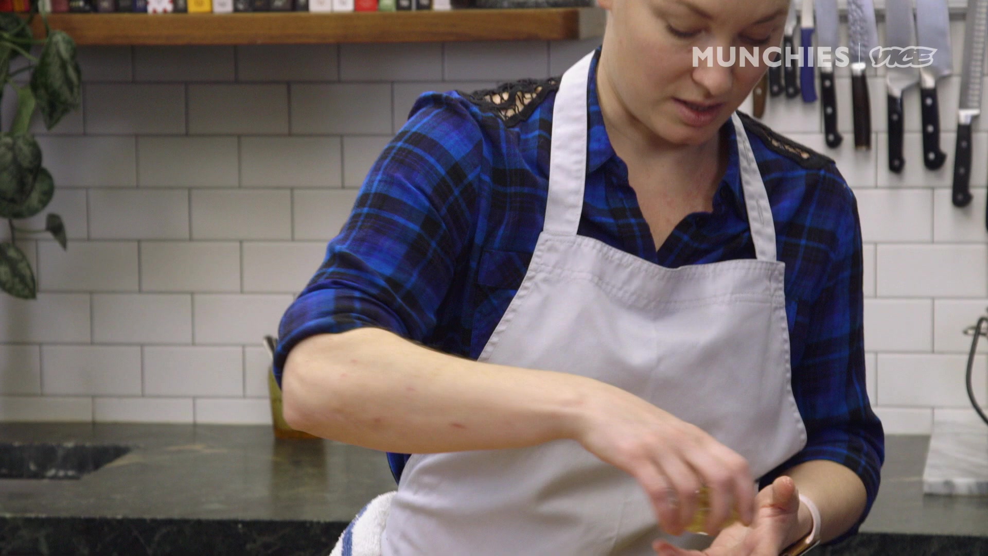 Video thumbnail for 11.How To Make Swedish Meatballs with Emma Bengtsson (1080p 24fps)