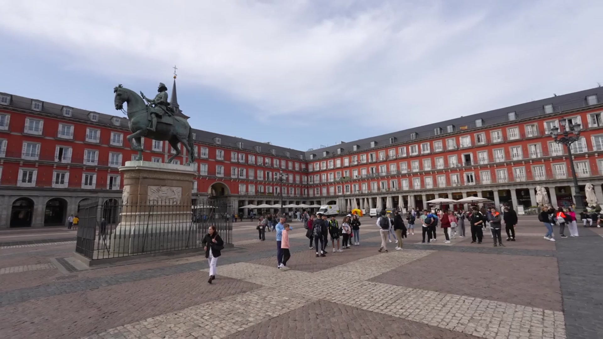 'Video thumbnail for 24 Hours of Spanish Food in Madrid  STREET FOOD to SEAFOOD in Spain's Foodie Capital!'