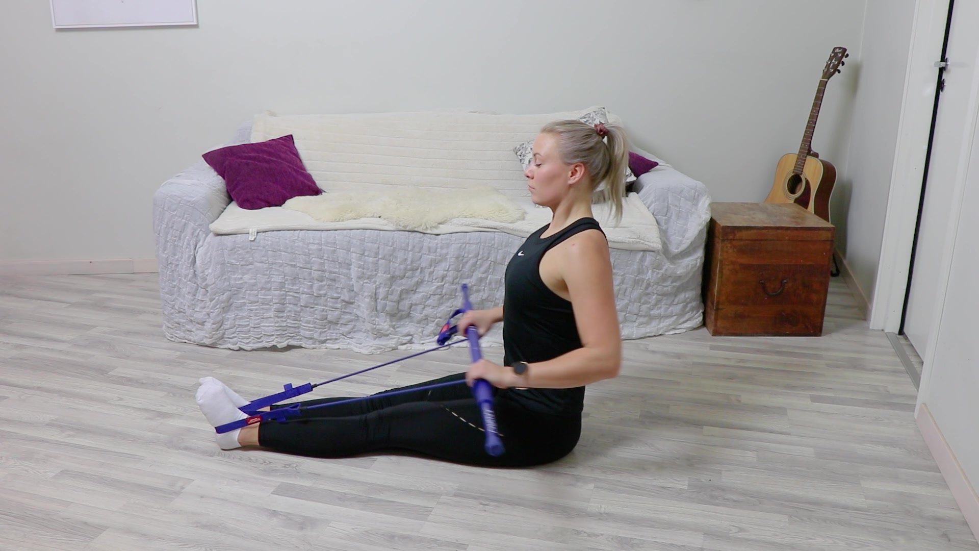 Video thumbnail for 16. Sitting Rows