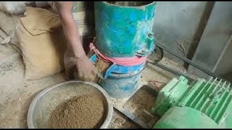 Video thumbnail for দেশীয় প্রযুক্তিতে তৈরি মাছের খাদ্য তৈরির মেশিন। Fish feed making video