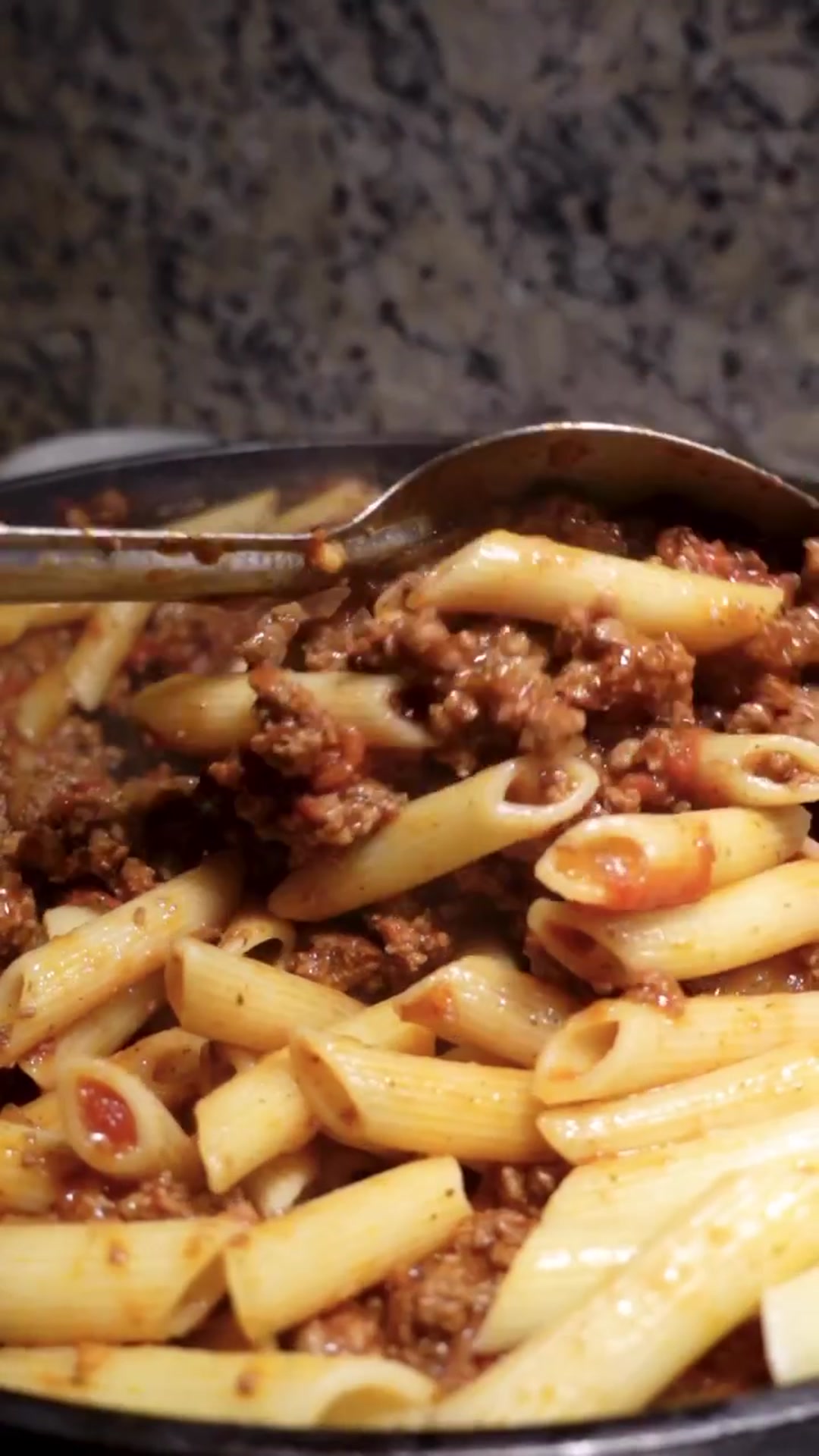 Video thumbnail for PASTA BOLOGNESE