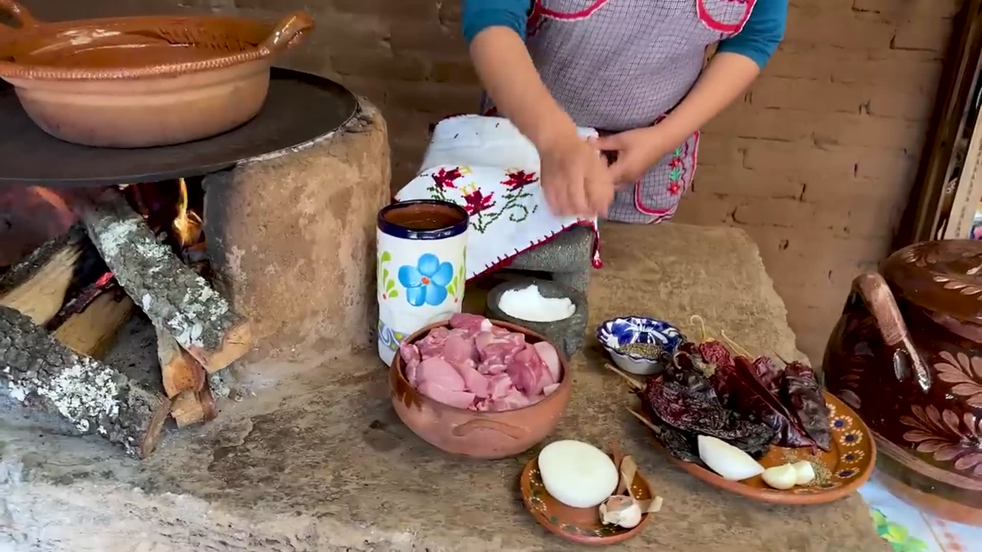 Video thumbnail for La Mejor Receta de Carne De Puerco Enchilada Que Van a Probar(720P_HD)