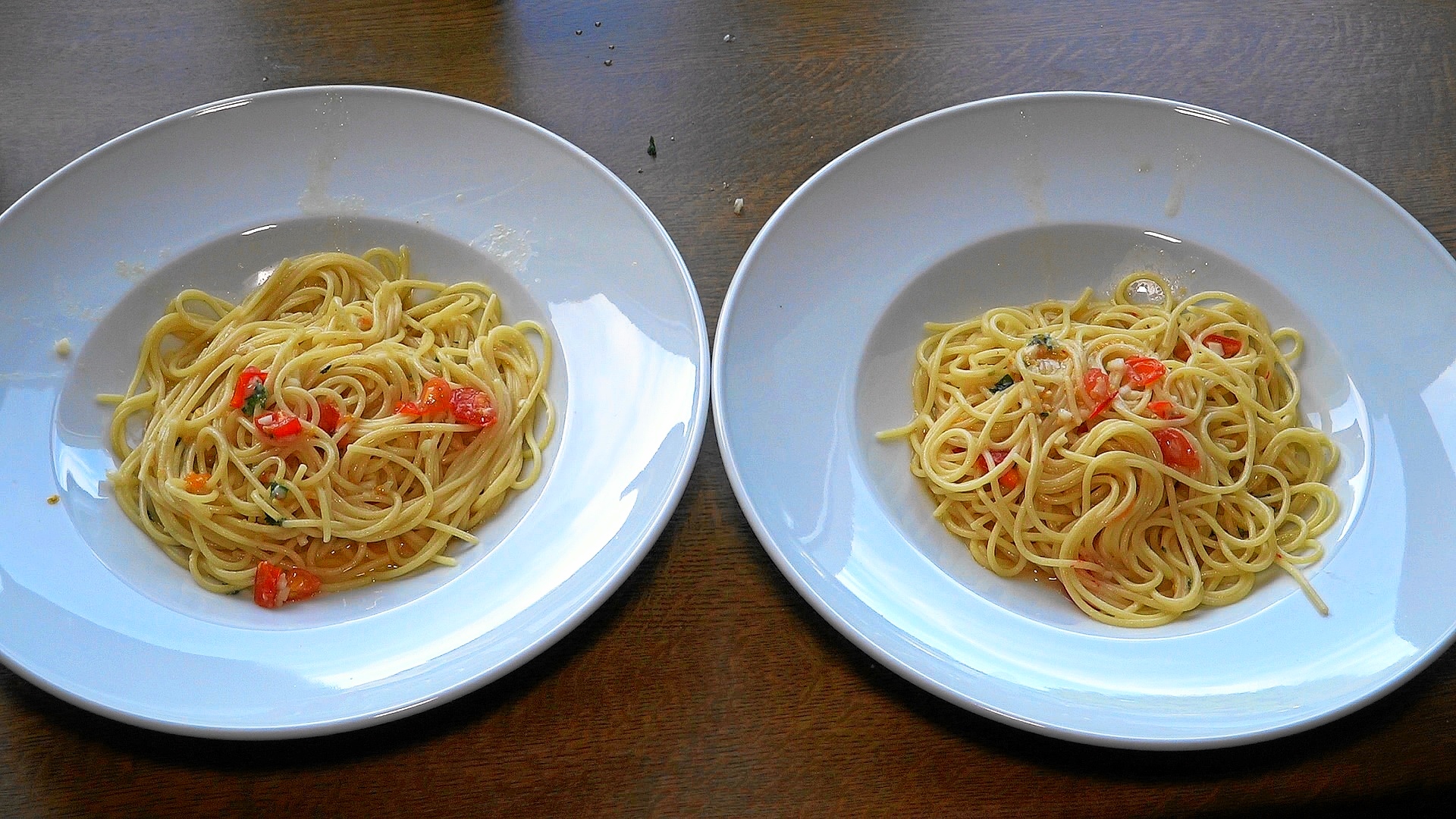 Video thumbnail for Spaghetti Aglio e Olio