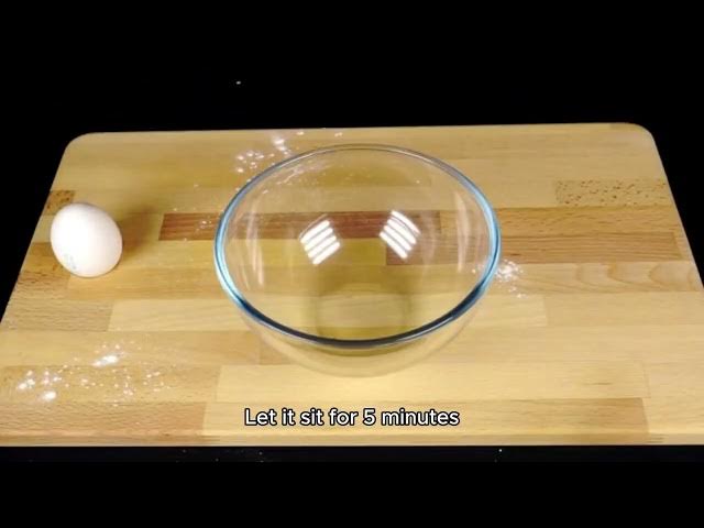 Video thumbnail for How to Boil An Egg Nicely?