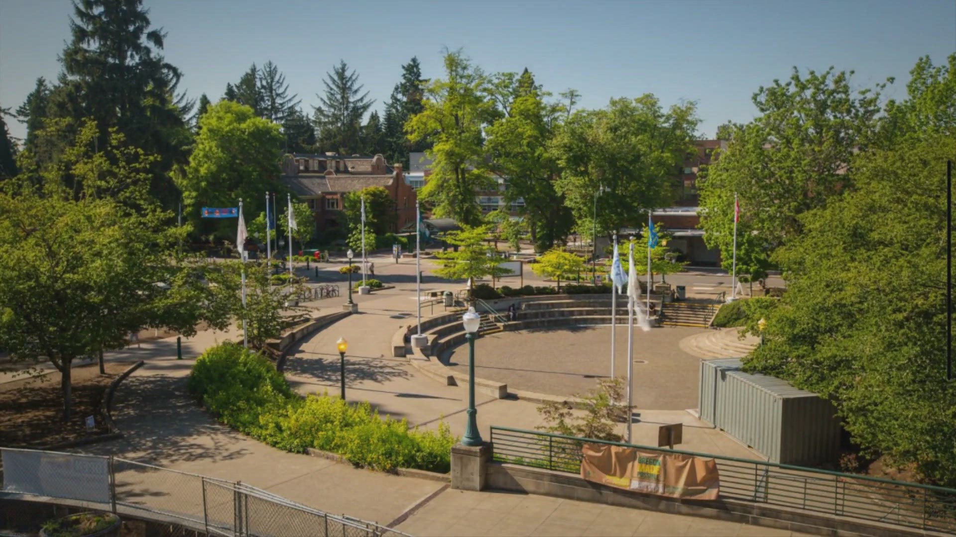 'Video thumbnail for Top 10 universities in USA'