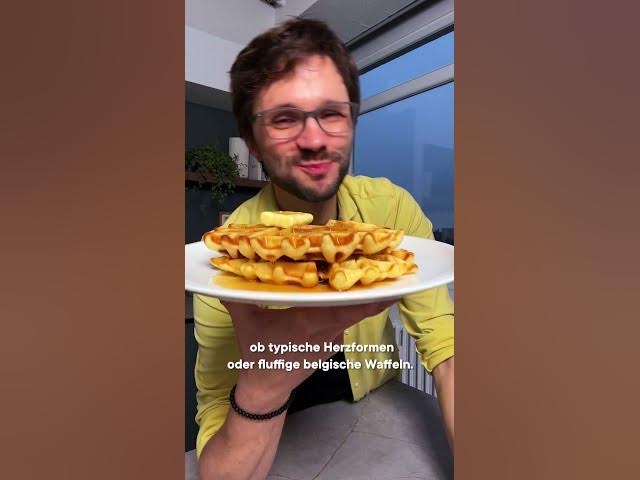 'Video thumbnail for Unser Lieblingsrezept für fluffig-leckere Waffeln #shorts'