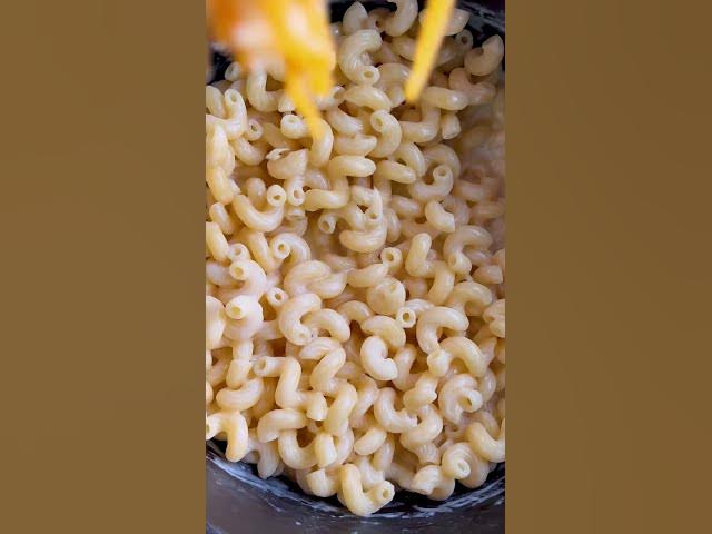 'Video thumbnail for Einfacher war MAC 'N' CHEESE noch nie! 😱 #shorts'