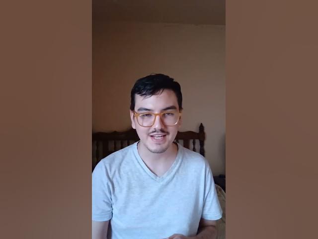 Video thumbnail for Vertical Book Review: THE PENGUIN BOOK OF CHRISTMAS STORIES