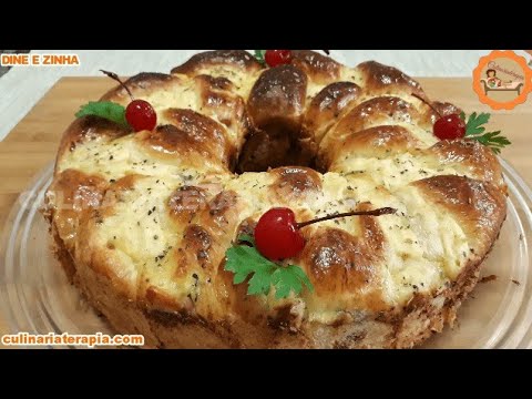 'Video thumbnail for 🎄ROSCA DE NATAL SALGADA COM RECHEIO SABOR PIZZA'