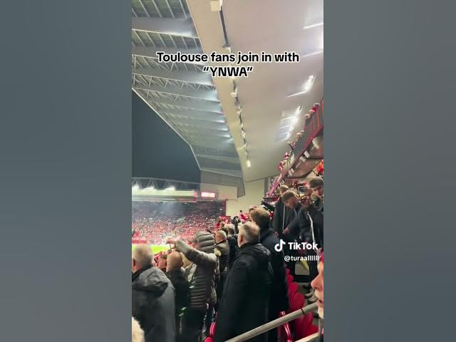 Video thumbnail for Tulouse fans join in for You'll Never Walk Alone
