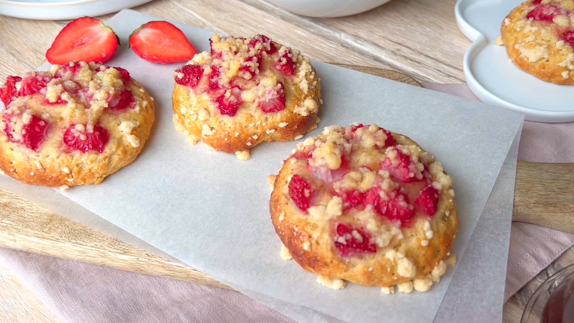 'Video thumbnail for Strawberry Crumble Buns'