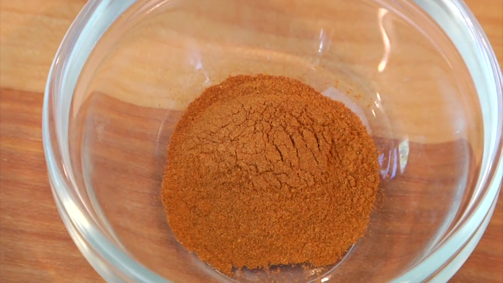 Video thumbnail for 30.Frozen Banana + Berry Yogurt Cups ¦ Clean & Delicious (720p 30fps)