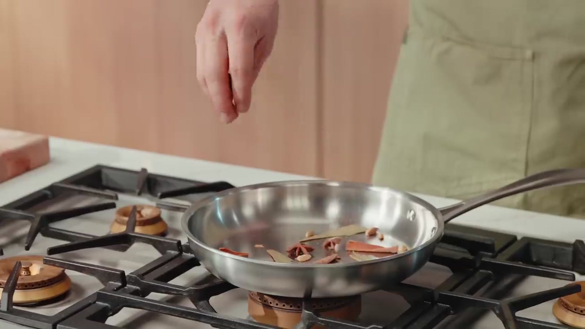 Video thumbnail for How To Make Chicken Biryani (Delicious Indian Rice Dish) (720p 24fps)