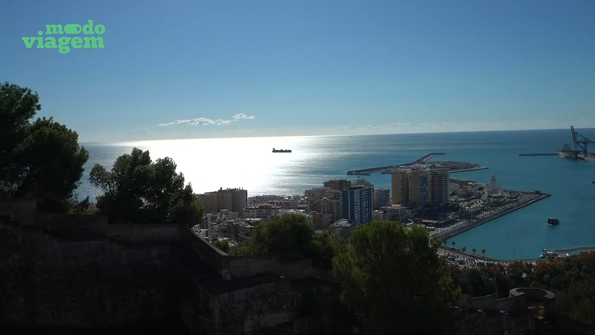 'Video thumbnail for Passeios Grátis em Málaga: O Que Fazer Sem Gastar Muito! 🇪🇸✨'