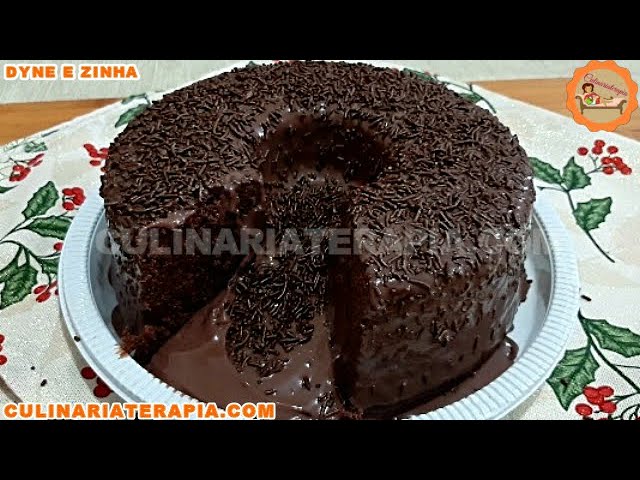 'Video thumbnail for APRENDA COMO FAZER BOLO VULCÃO DE BRIGADEIRO - BOLO DE CHOCOLATE FÁCIL E RÁPIDO ESPECIAL DE PÁSCOA'