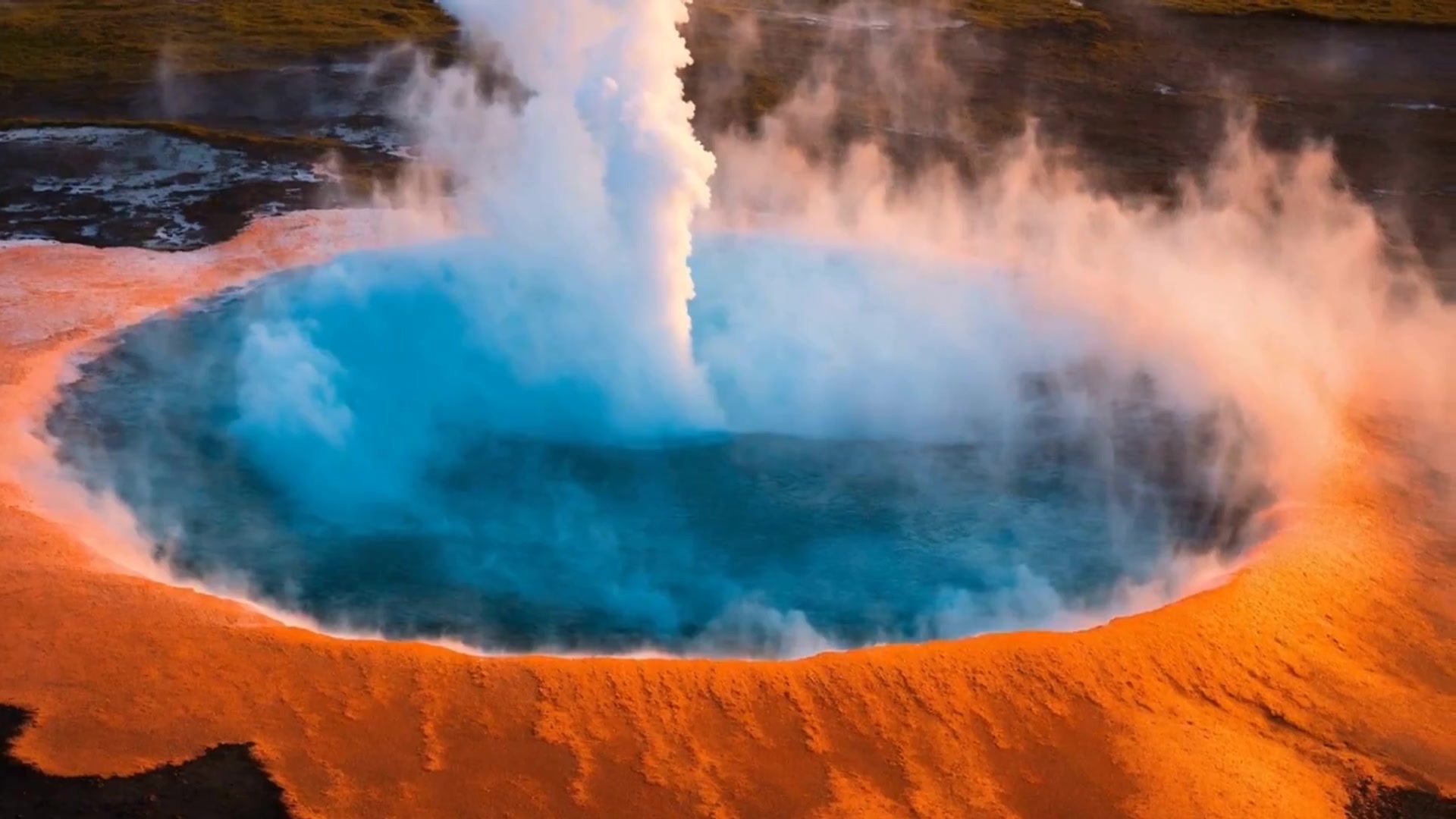 Video thumbnail for Yellowstone's Supervolcano: Will It Erupt Again?