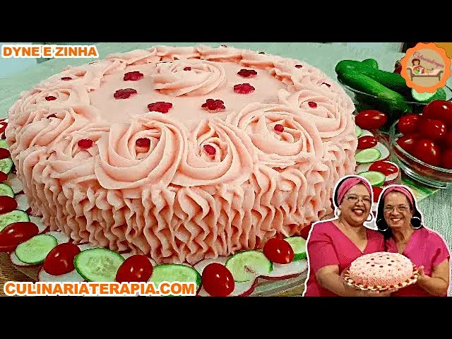 'Video thumbnail for TORTA FRIA SALGADA DE FRANGO PARA FESTAS COM COBERTURA ROSA DE CHANTILLY DE PURÉ DE BATATA'