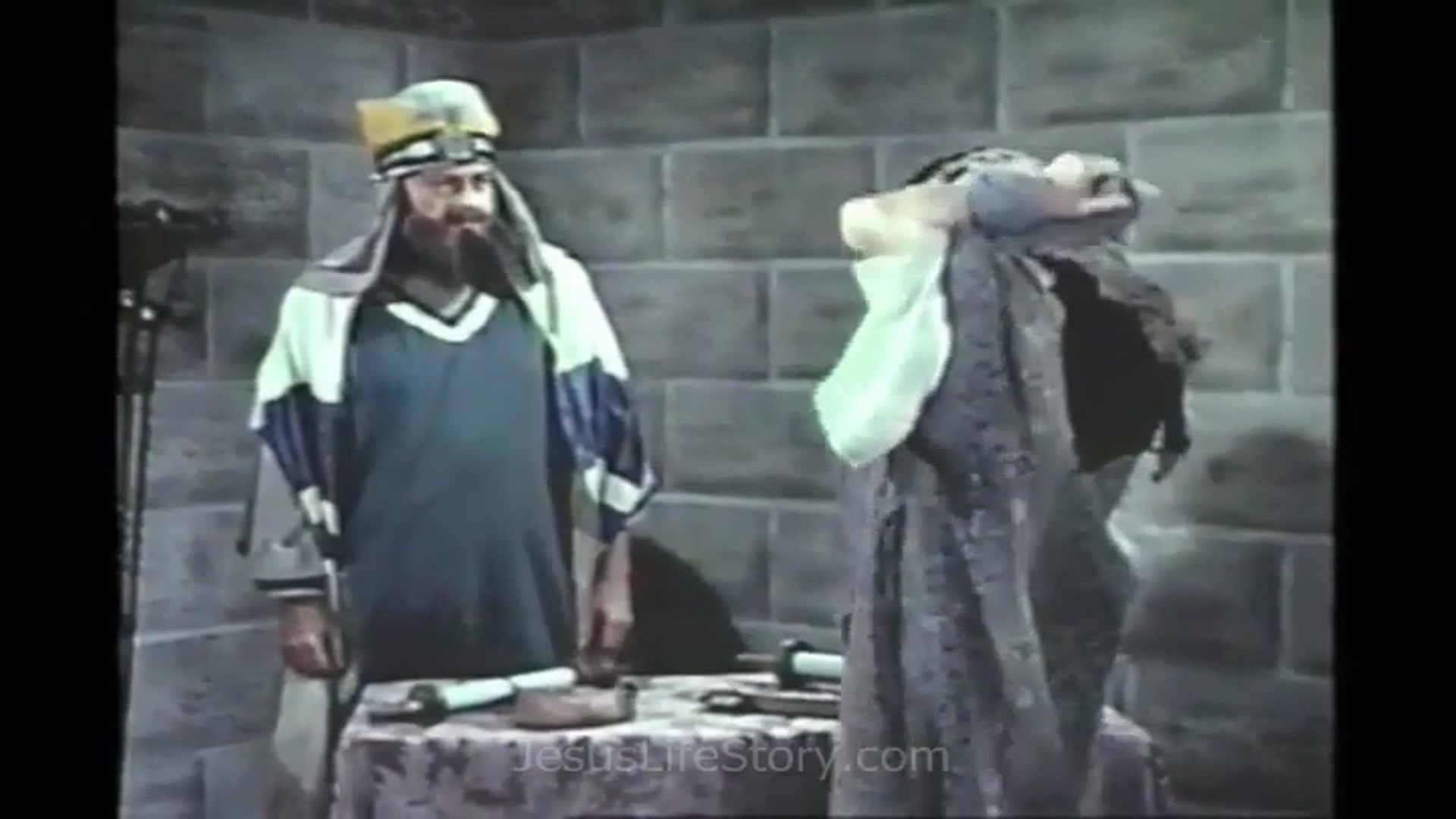 Video thumbnail for 12 Healing the Lepers