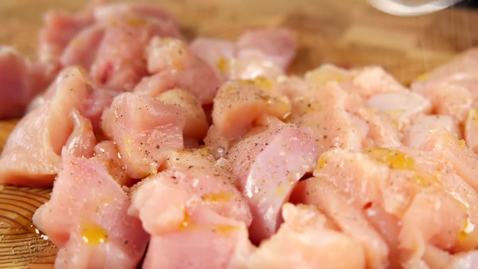 Video thumbnail for Once You Try This Pasta Recipe, You’ll Never Stop Making It! (676p 30fps)