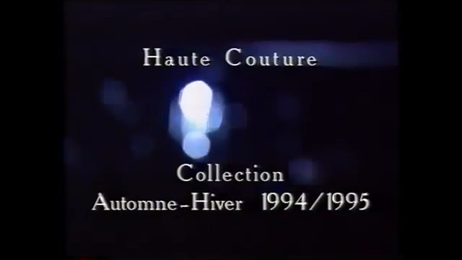 'Video thumbnail for Christian Lacroix Haute Couture Automne Hiver 1994'