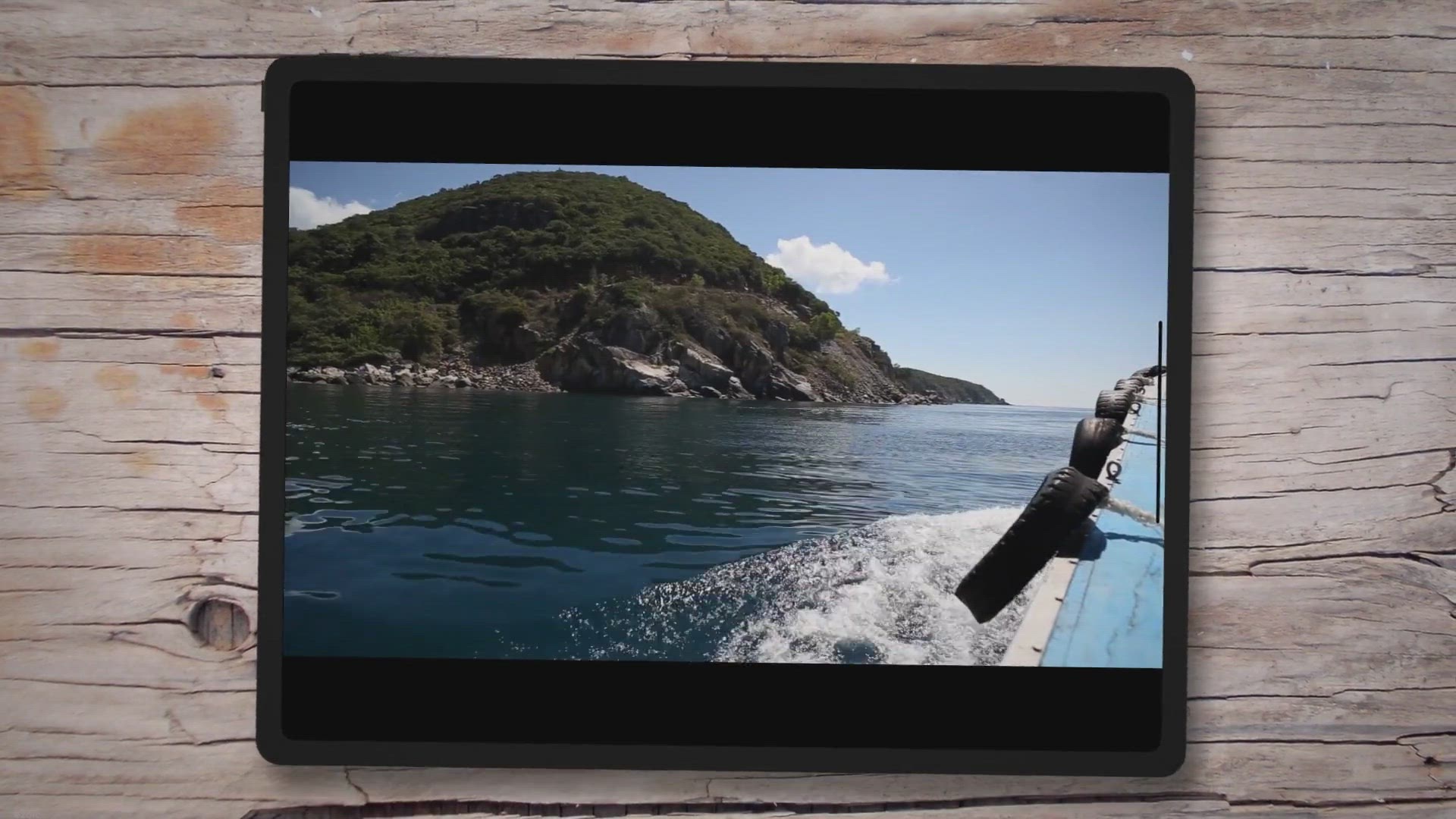 Video thumbnail for Why I Travel to Thailand - A Nomad Overseas