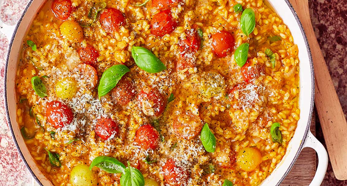 Video thumbnail for Creamy tomato risotto