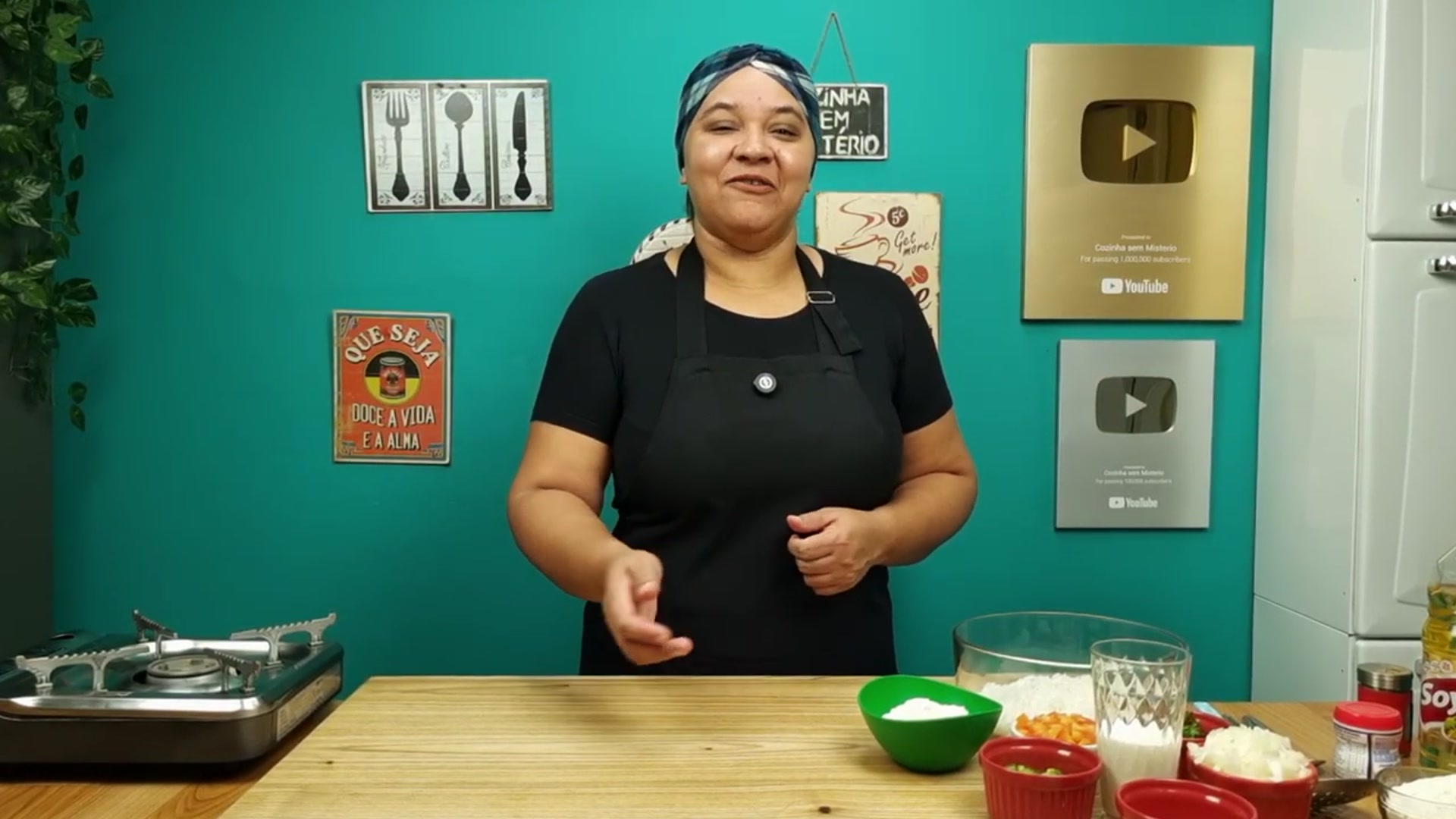 Video thumbnail for O MELHOR Bolinho de Arroz QUE JÁ FIZ_ 😍 SEQUINHO e FOFINHO Gostinho de Comida de Vó FÁCIL e Rápido_(720P_60FPS)