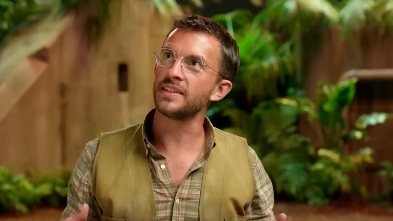 'Video thumbnail for Jurassic World Rebirth: Filming In The Wild (Featurette)'