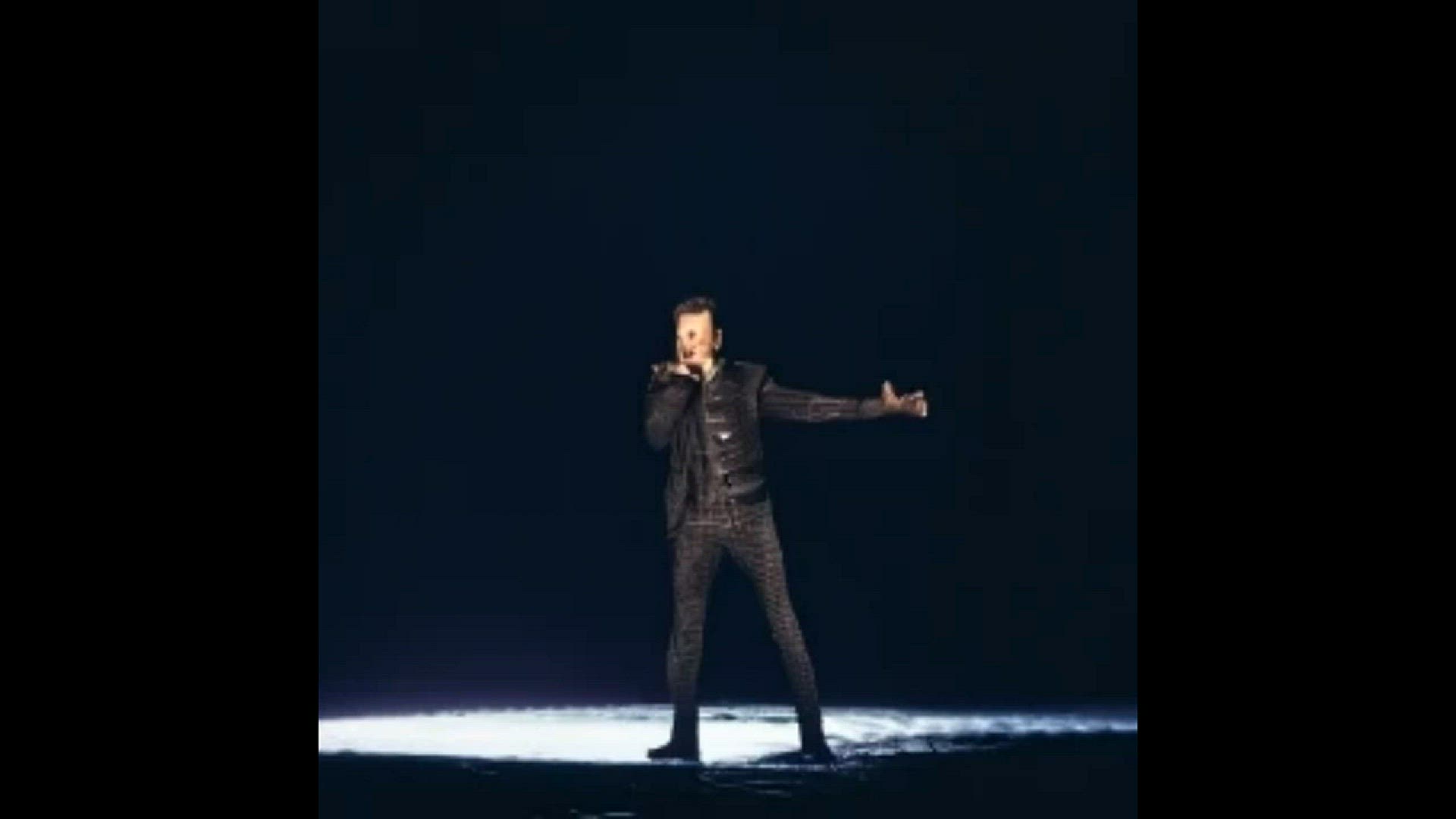 'Video thumbnail for Revelaciones Sorprendentes: El Presunto Amante de Ricky Martin Habla sobre su Relación con el.'