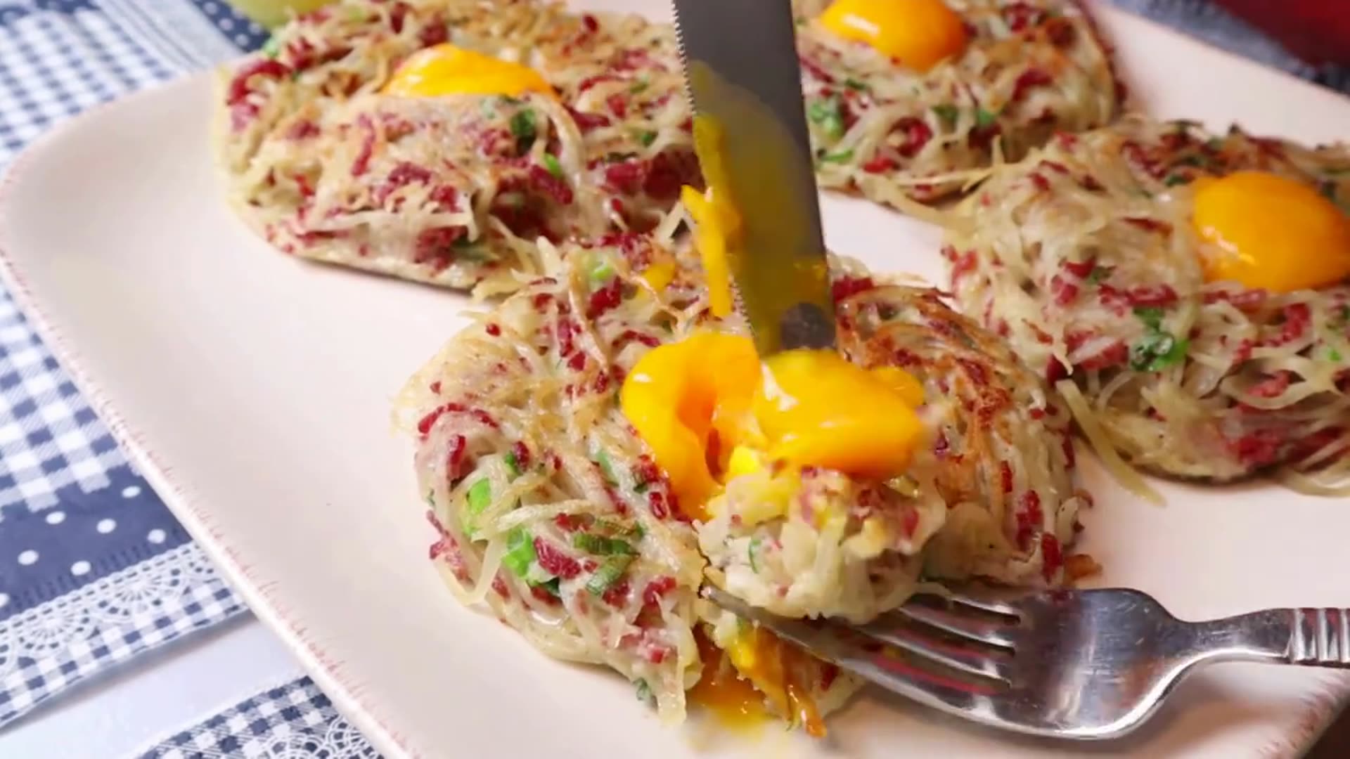 Video thumbnail for Delicious Breakfast Recipe