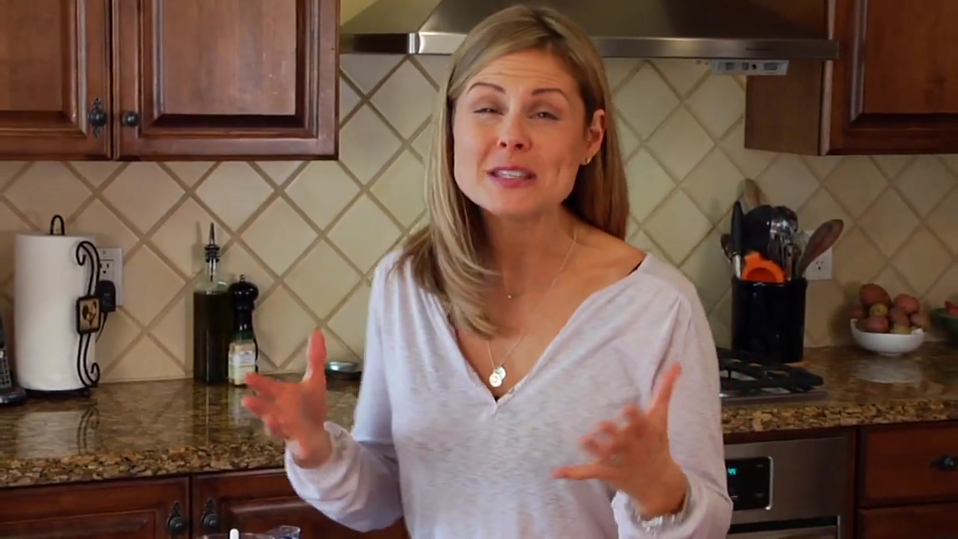 Video thumbnail for 46.Avocado Chocolate Mousse Recipe (720p 30fps)