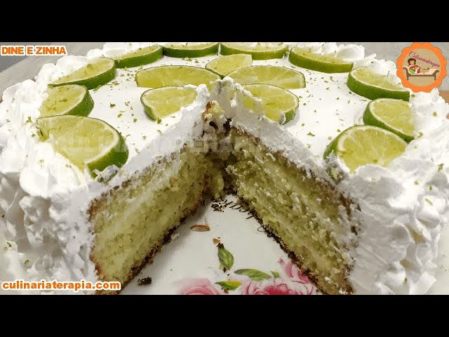 'Video thumbnail for Torta Gelada de Limão com Recheio Cremoso de Mousse e Cobertura de Chantilly'