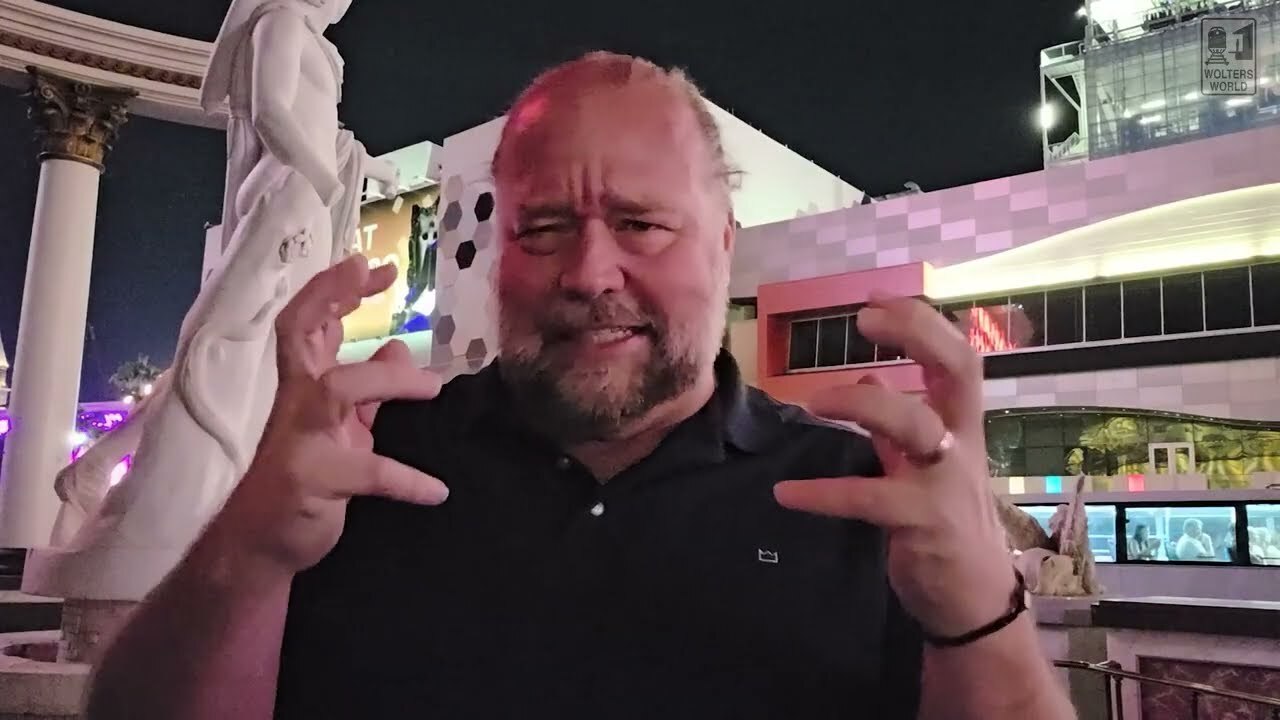 Video thumbnail for The TRUTH About Tipping in Las Vegas — Real Numbers Revealed