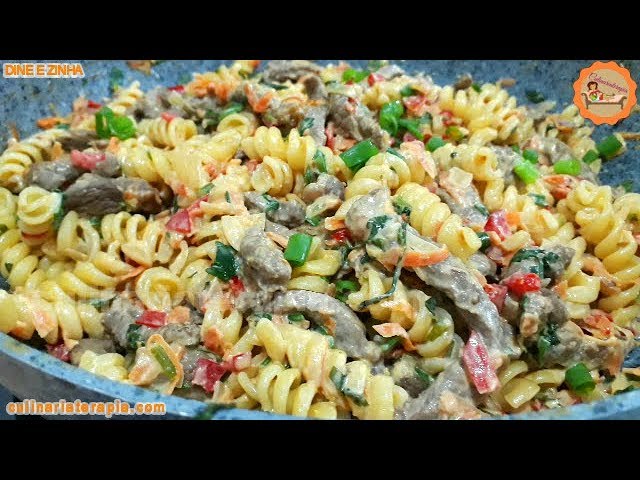 'Video thumbnail for Macarrão Colorido à Jardineira com Carne e Creme de Leite, Saboroso Para uma Refeição Completa'