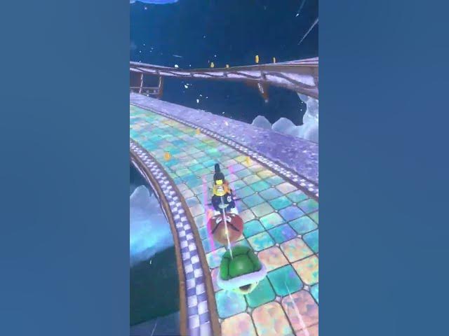 Video thumbnail for I love doing this in Rainbow Road #mariokartworld #racing